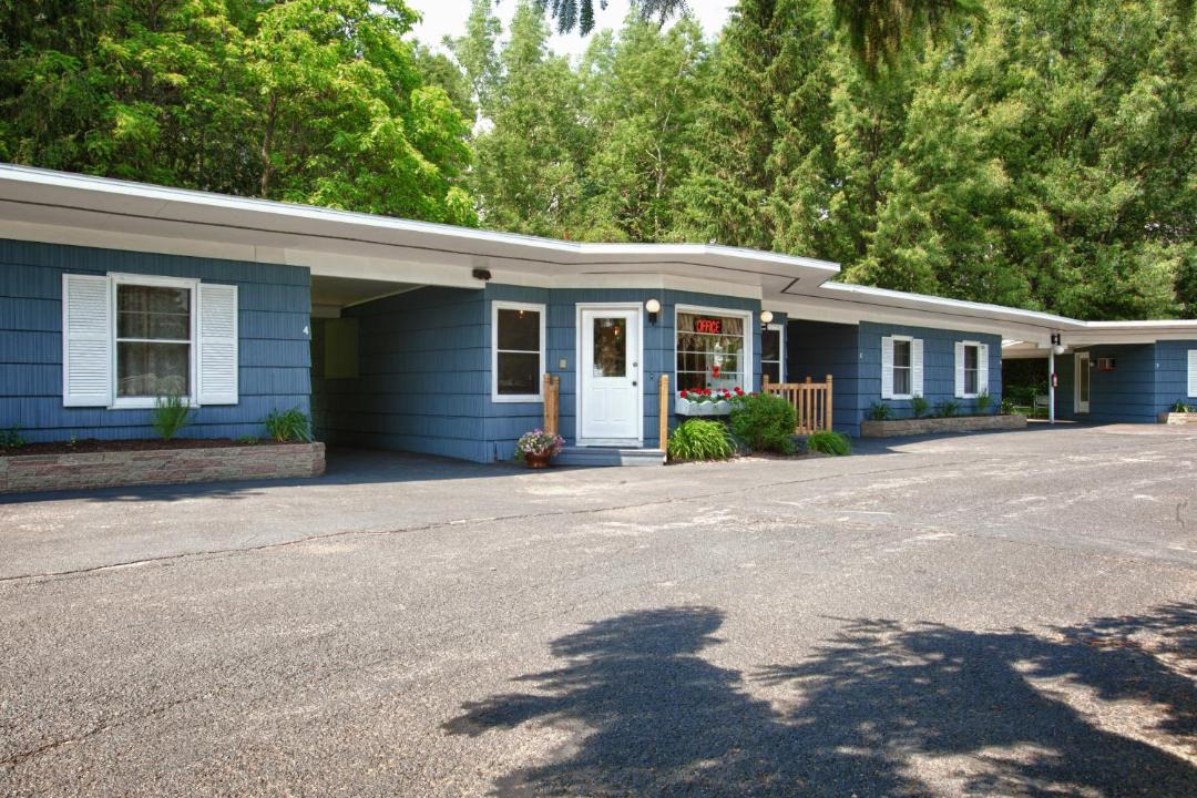 Photo of Others in Sennett