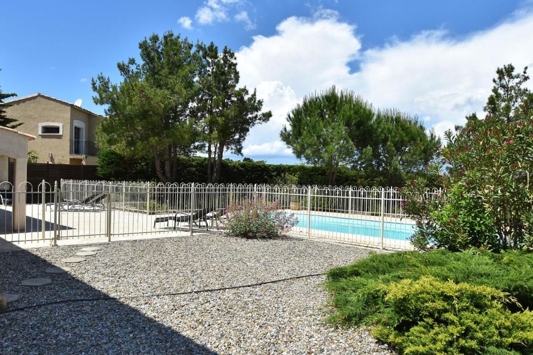 Photo of Buildings in Montbrun-des-Corbieres