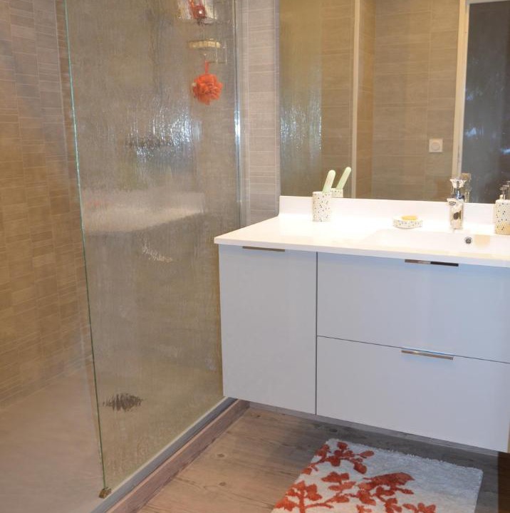 Photo of Others in Bayonne