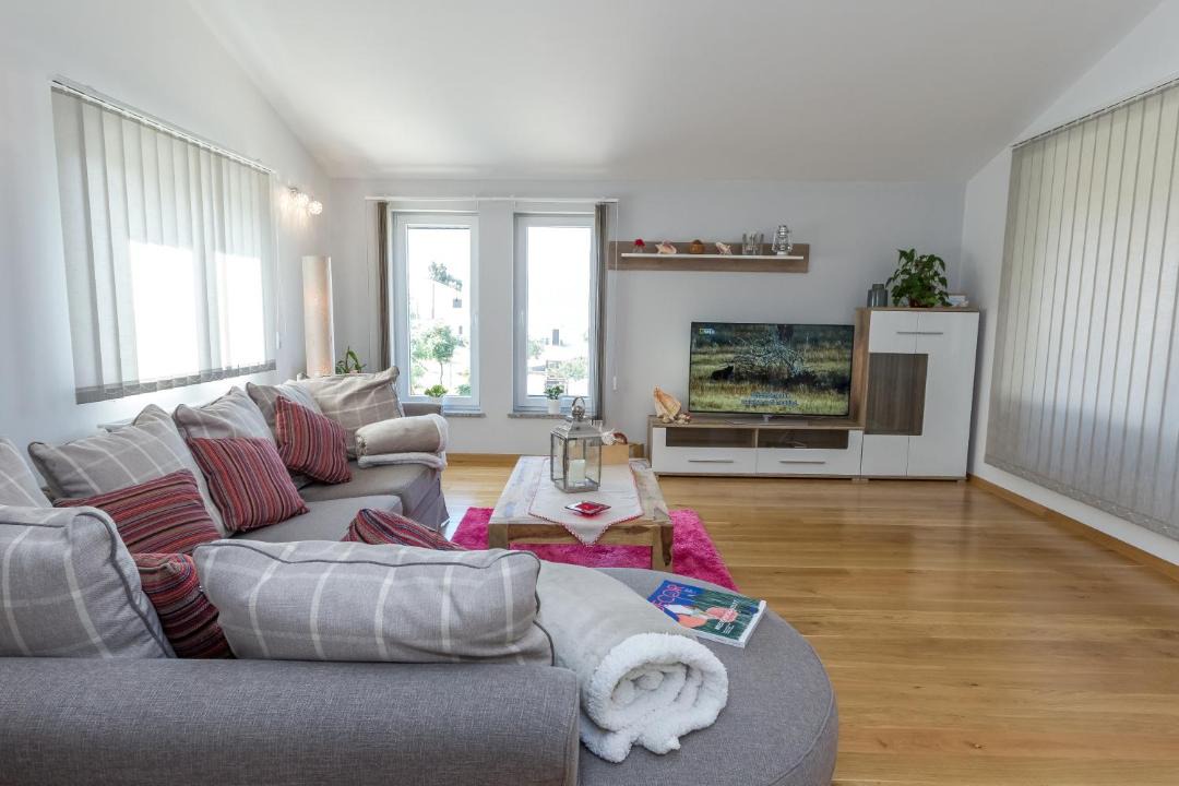 Photo of Livingroom in Molat