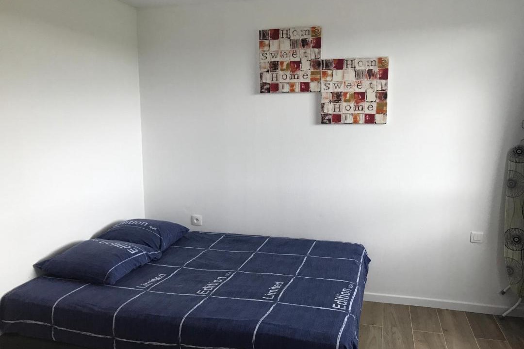 Photo of Bedroom in Chasseneuil-du-Poitou