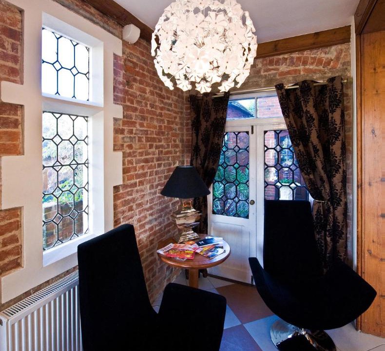 Photo of Livingroom in Chilworth