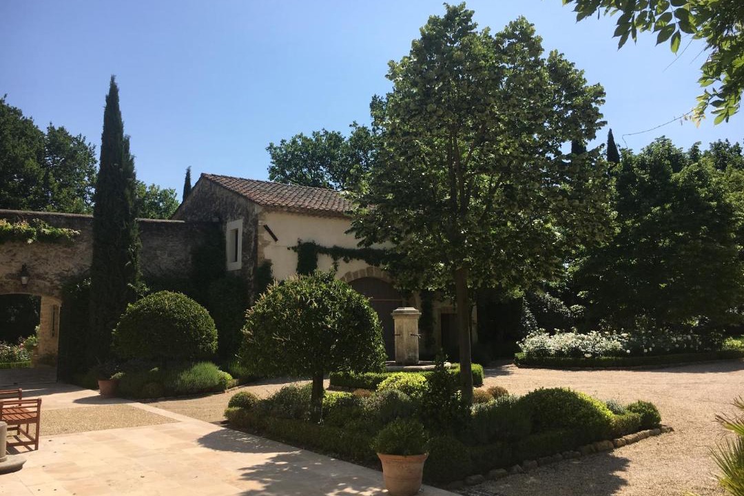 Photo of Buildings in Sorgues