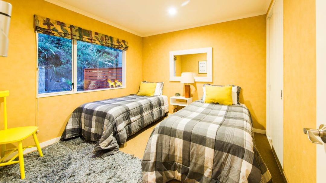 Photo of Others in New Lynn