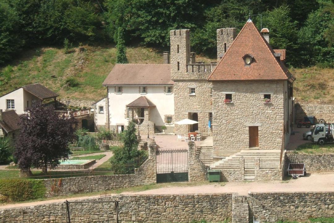 Photo of Others in Saint-Sernin-du-Bois