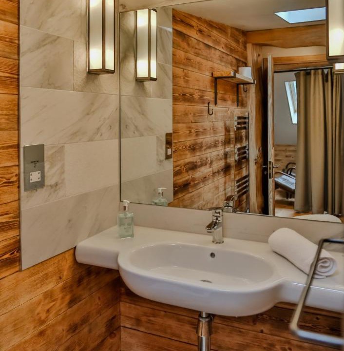 Photo of Bathroom in Aviemore