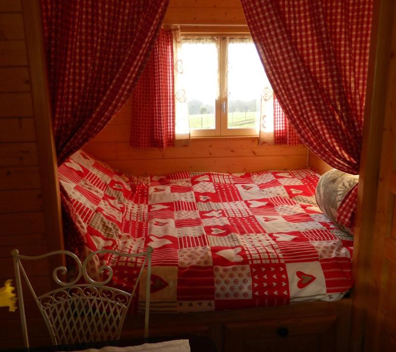 Photo of Bedroom in Lamballe