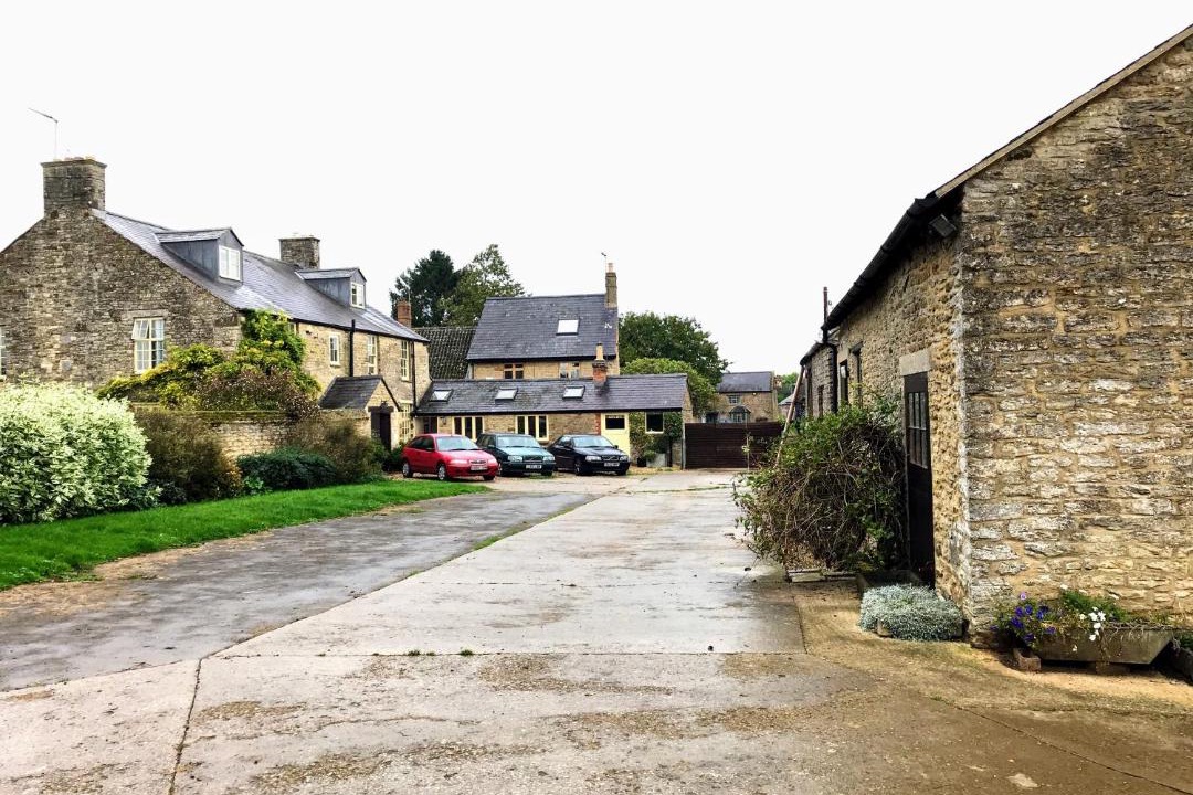 Photo of Buildings in Farthinghoe
