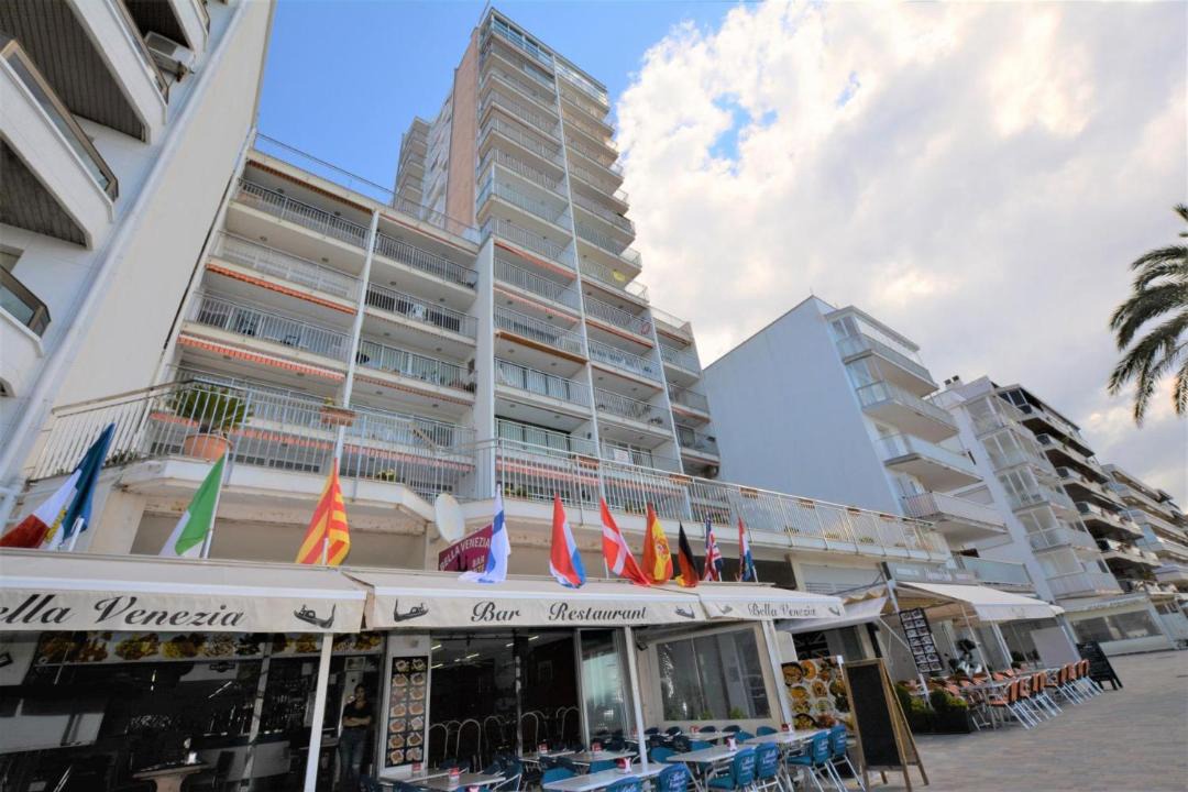 Photo of Others in Calafell