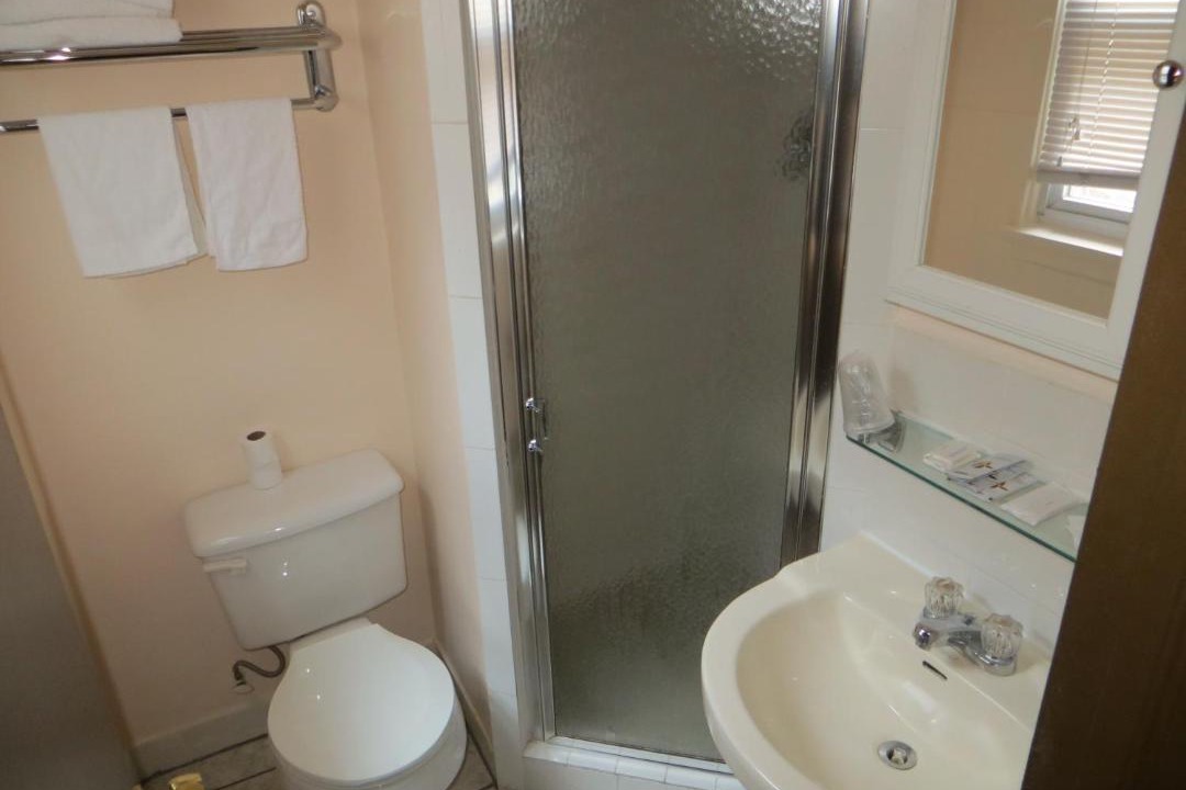 Photo of Bathroom in Chinatown