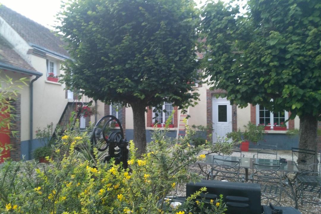 Photo of Others in Villemandeur