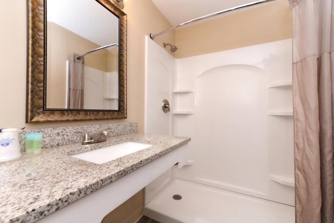 Photo of Bathroom in Putnam