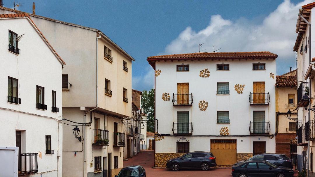 Photo of Others in Checa