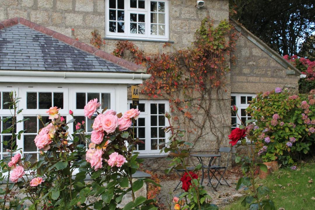 Photo of Buildings in Saint Erth Praze