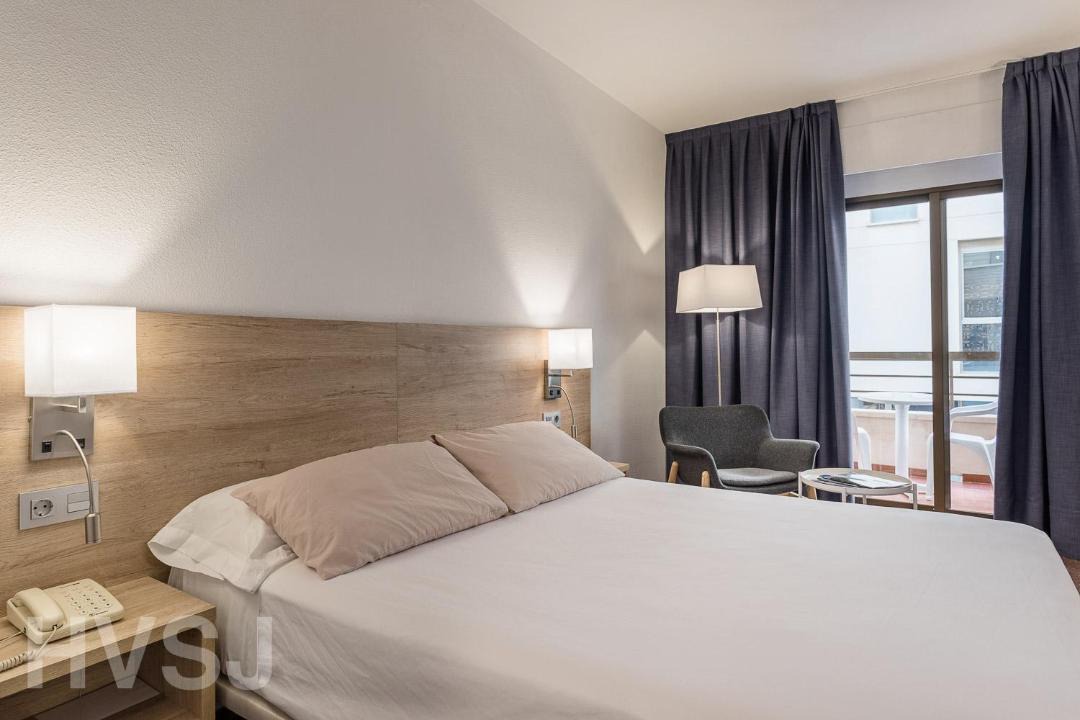Photo of Bedroom in San Juan de Alicante