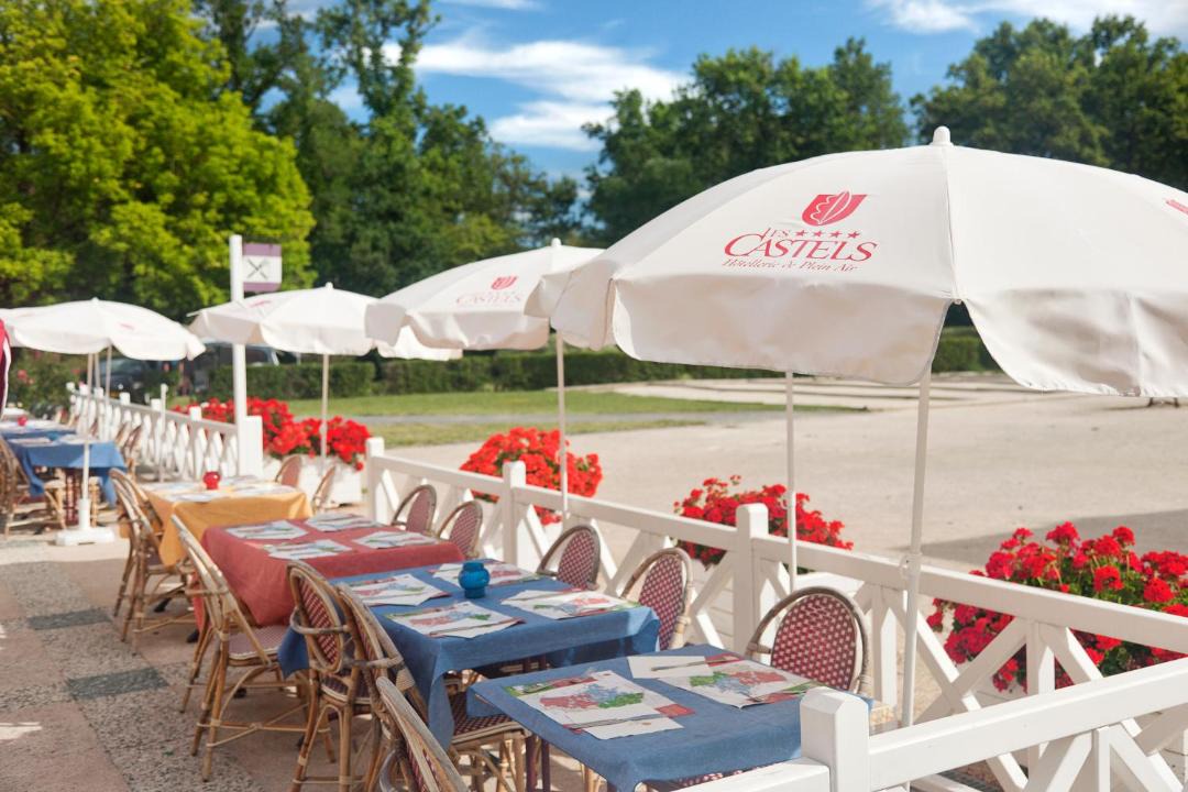 Photo of Patio Balcony in Sainte-Catherine-de-Fierbois