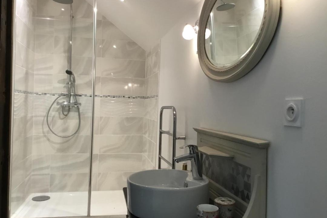 Photo of Bathroom in Montreuil-Bellay