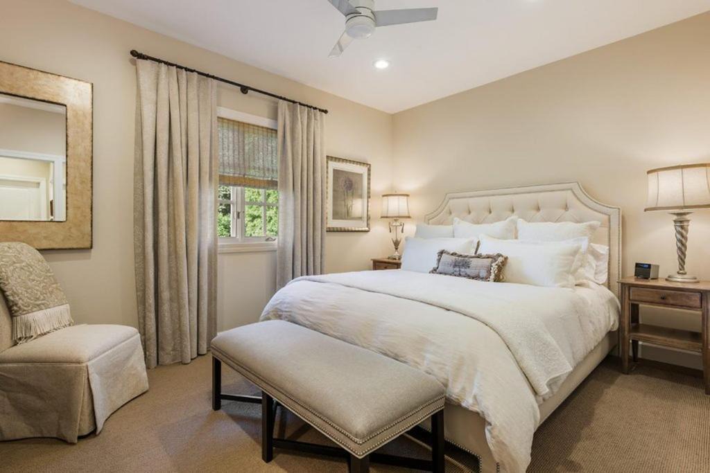Photo of Bedroom in Moss Beach