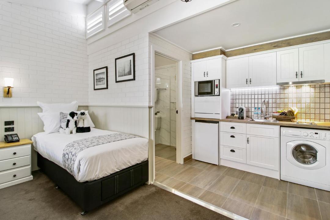 Photo of Others in Mansfield