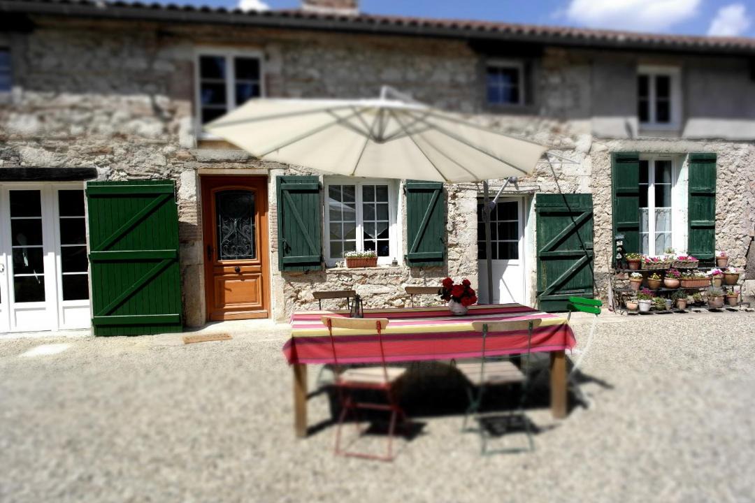 Photo of Buildings in Montesquieu