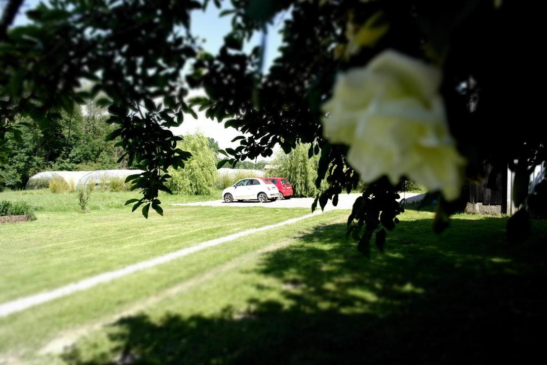 Photo of Others in Montesquieu