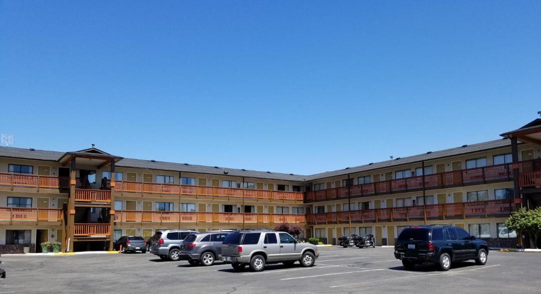 Photo of Others in Haller Lake