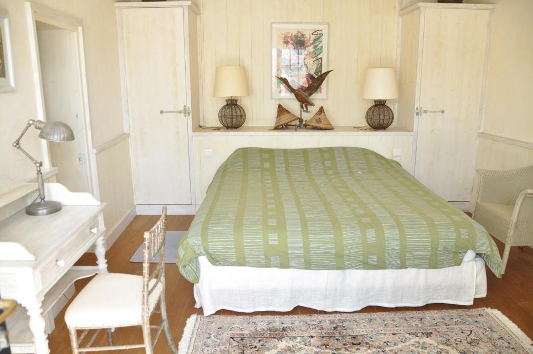 Photo of Bedroom in Les Portes-en-Re