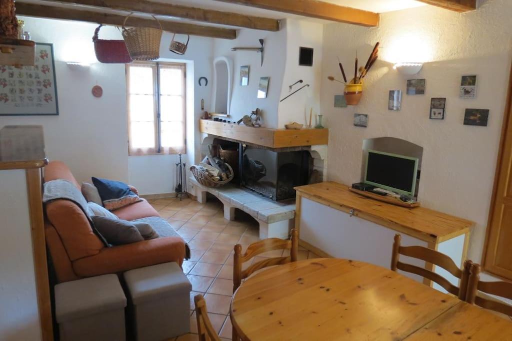 Photo of Others in Brianconnet