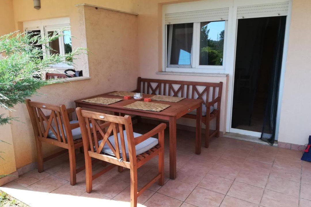 Photo of Livingroom in Flengi