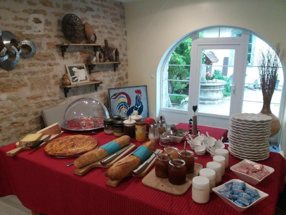 Photo of Kitchen in Saint-Lothain