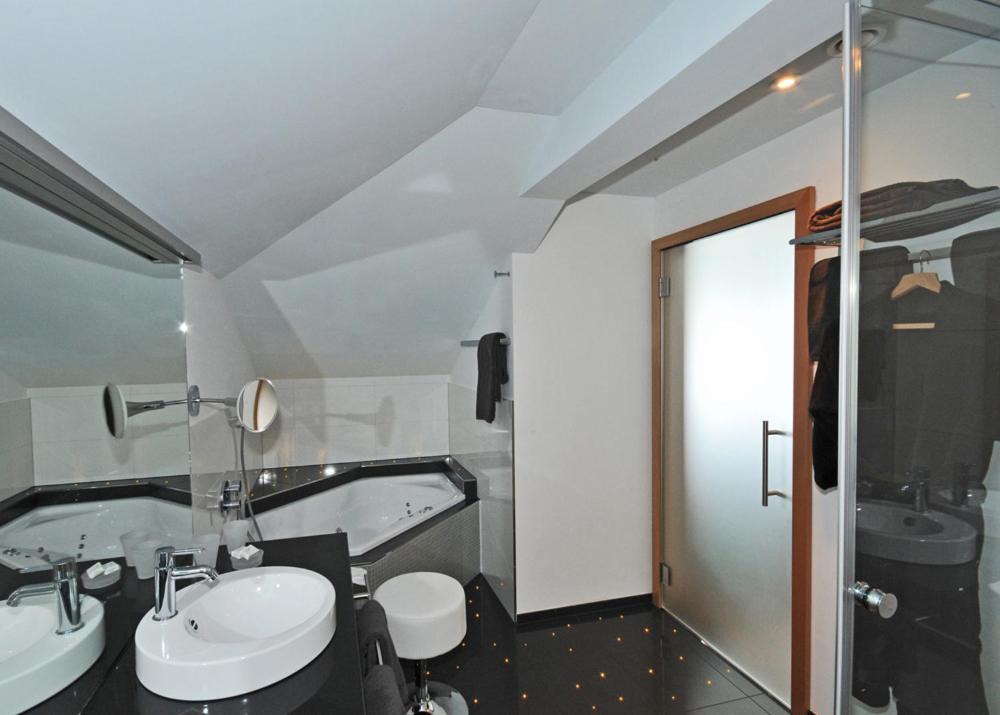 Photo of Bathroom in Weissenstein