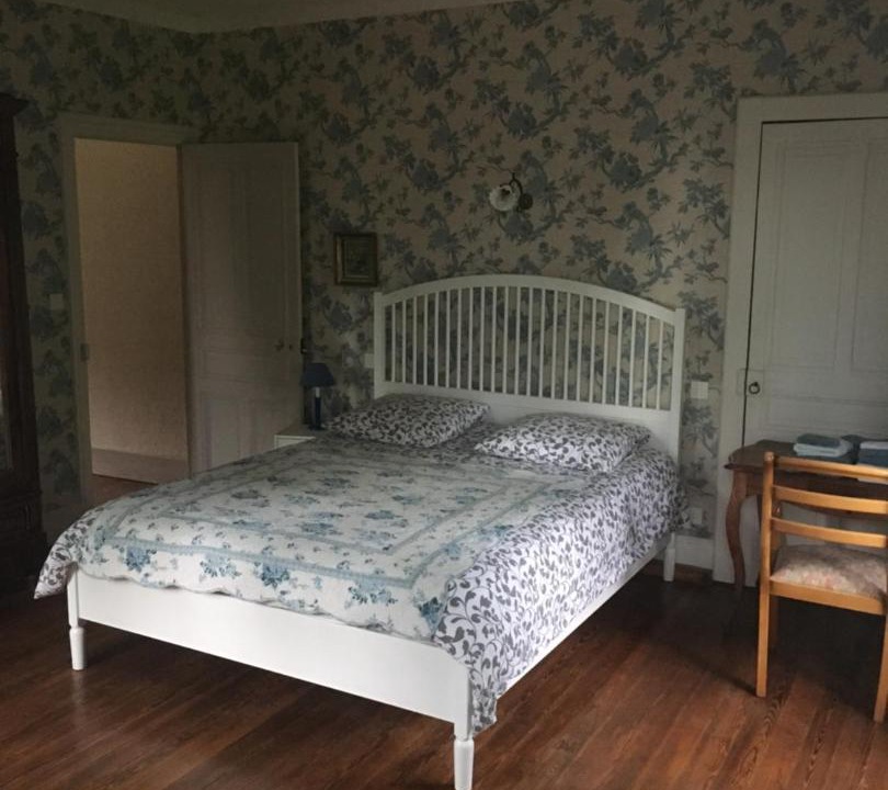 Photo of Others in Vieu