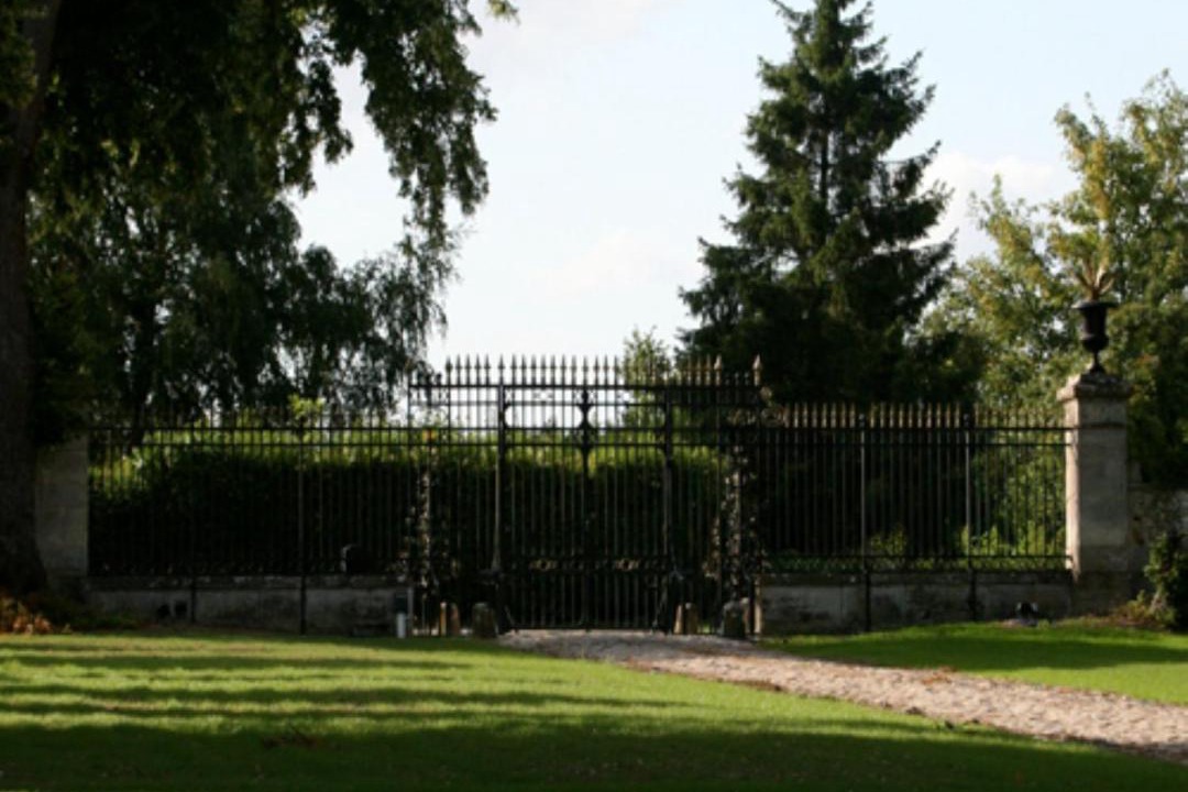 Photo of Others in Maudetour-en-Vexin