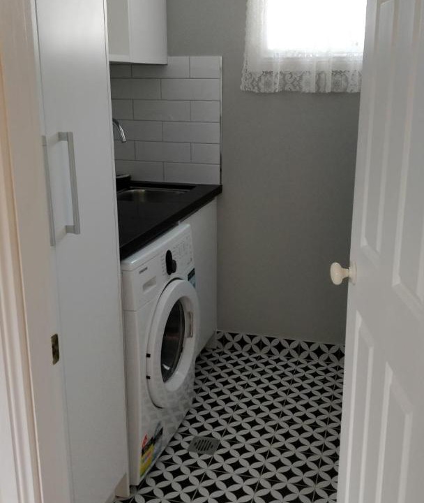 Photo of Others in Springwood