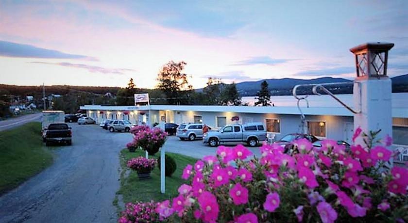 Photo of Others in Gaspe