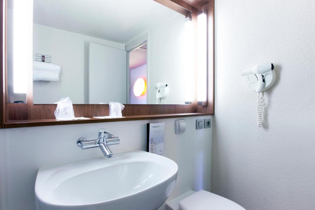 Photo of Bathroom in Chaumontel