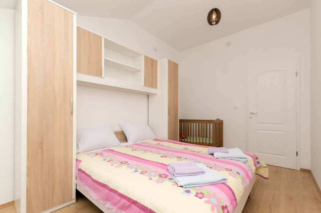 Photo of Bedroom in Sumartin