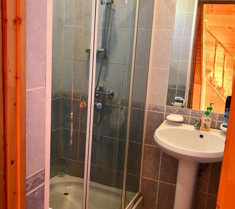 Photo of Bathroom in Prislon