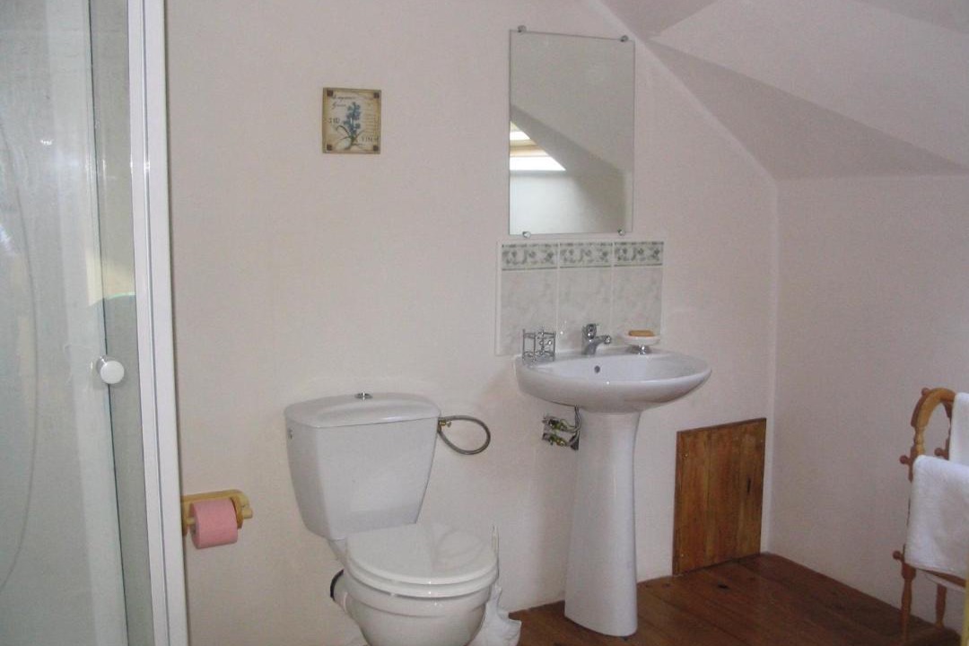 Photo of Bathroom in Noyant-Villages