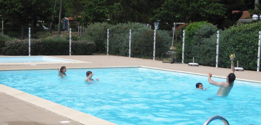 Photo of Human In Picture in Saint-Jean-de-Monts