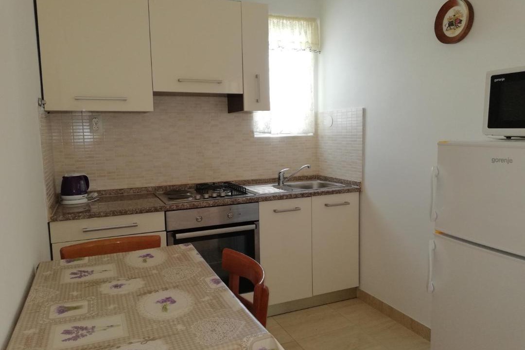 Photo of Kitchen in Sreser