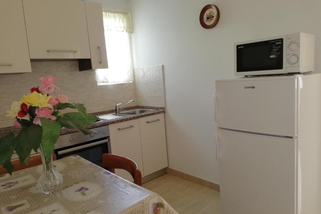 Photo of Kitchen in Sreser