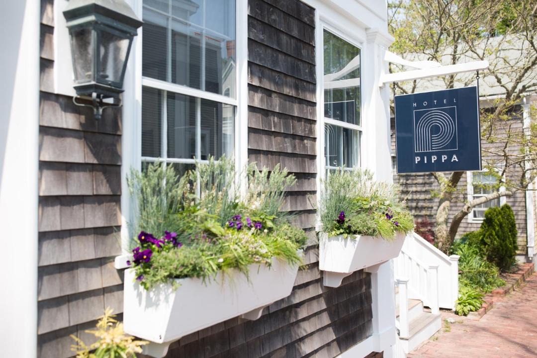 Photo of Others in Nantucket Town