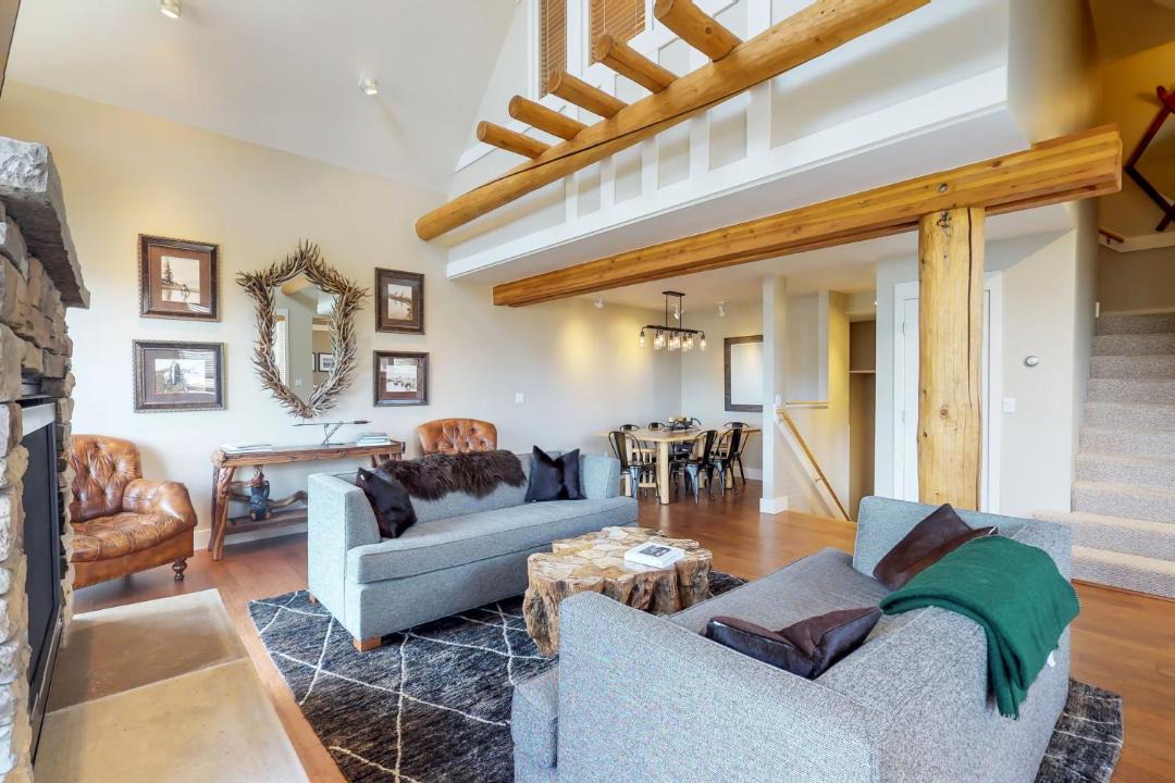 Photo of Others in Saddle Ridge