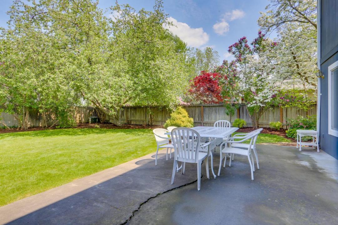 Photo of Others in College Place