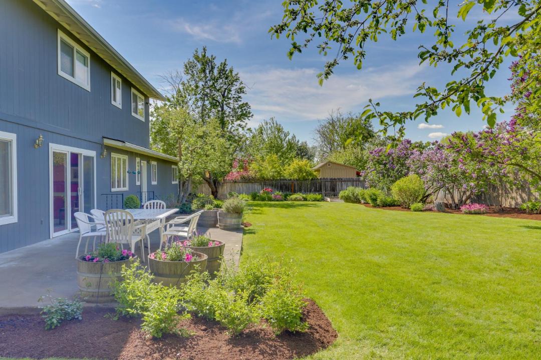 Photo of Others in College Place