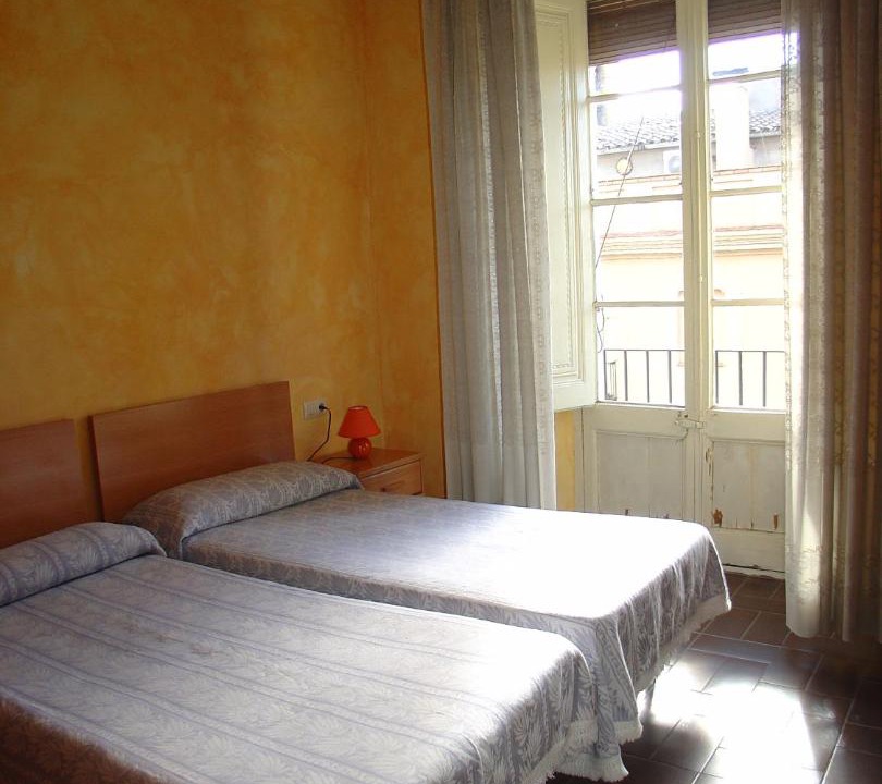 Photo of Bedroom in La Bisbal d'Emporda