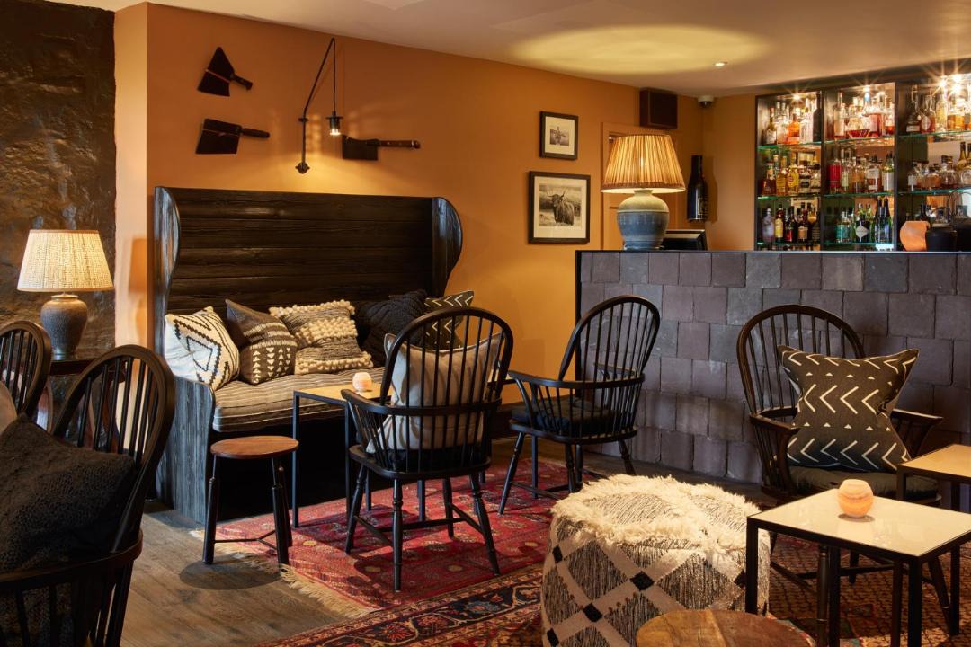 Photo of Others in Molleston