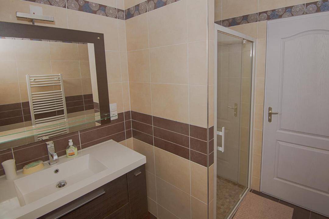 Photo of Bathroom in Vauxaillon