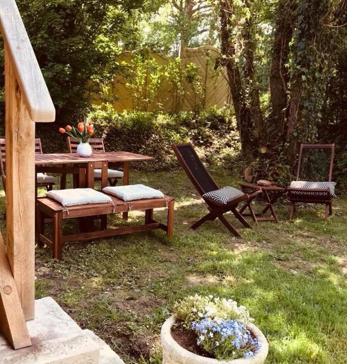 Photo of Others in Glanville